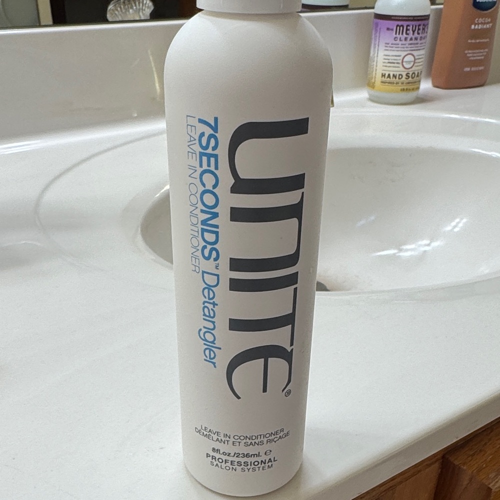 Unite 7SECONDS Leave-In Conditioner